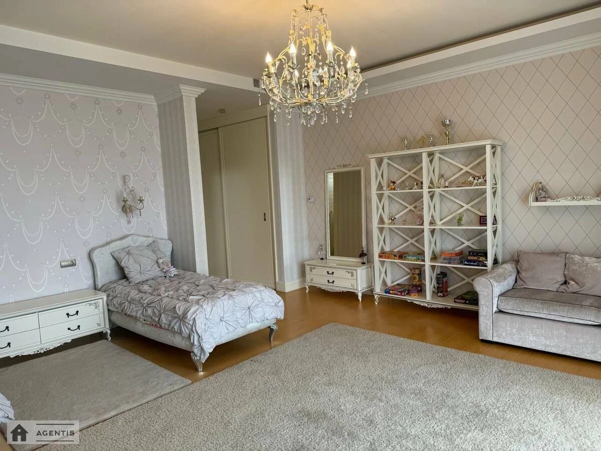 Apartment for rent 3 rooms, 255 m², 2nd fl./4 floors. 13, Dmytra Hodzenka vul. Hlazunova, Kyiv. 