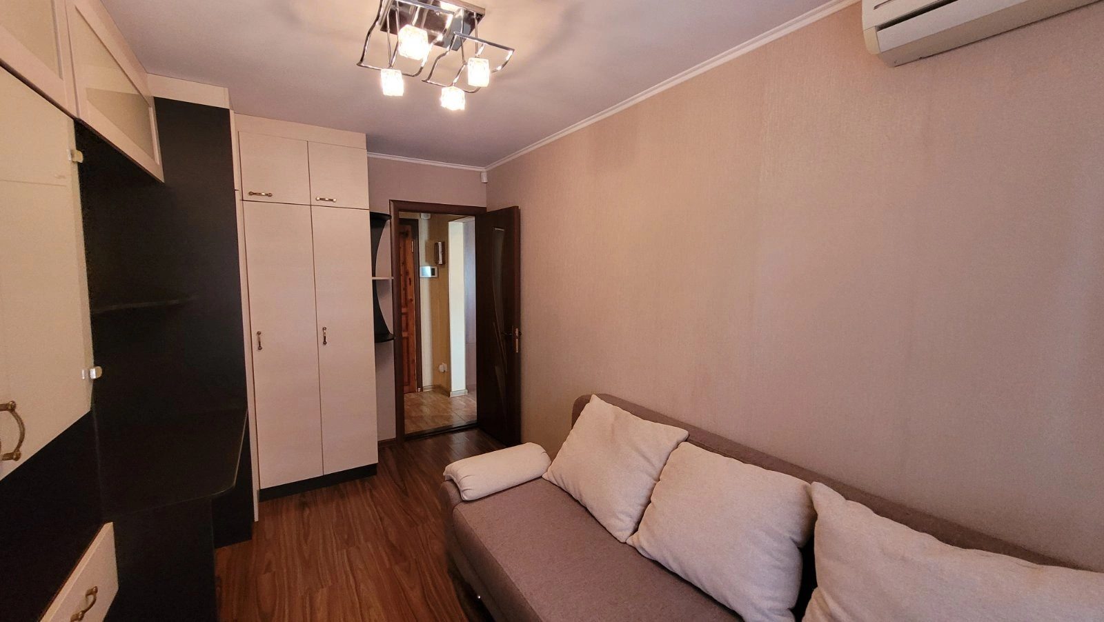 Apartments for sale 3 rooms, 62 m², 9th fl./9 floors. 26, Hlushko Akademyka pr., Odesa. 