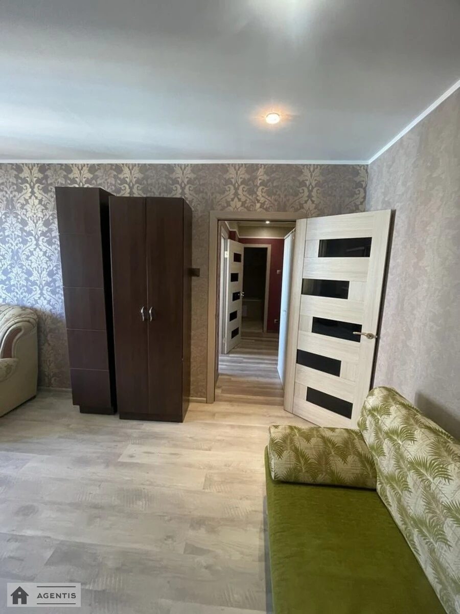 Здам квартиру 1 кімната, 45 m², 20 пов./24 поверхи. 2, Милославська 2, Київ. 