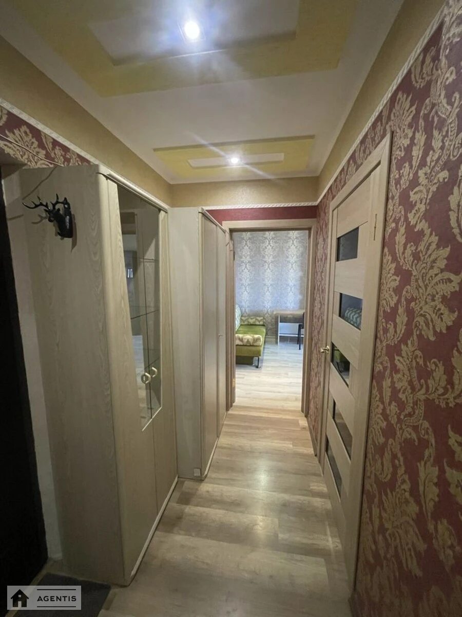 Здам квартиру 1 кімната, 45 m², 20 пов./24 поверхи. 2, Милославська 2, Київ. 