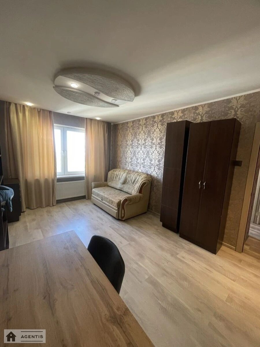 Сдам квартиру 1 комната, 45 m², 20 эт./24 этажа. 2, Милославская 2, Киев. 