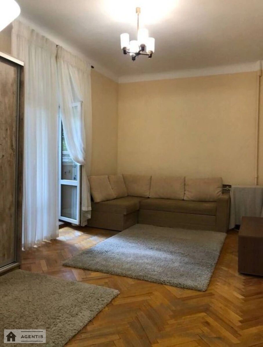 Apartment for rent 1 room, 47 m², 4th fl./6 floors. Shevchenkivskyy rayon, Kyiv. 