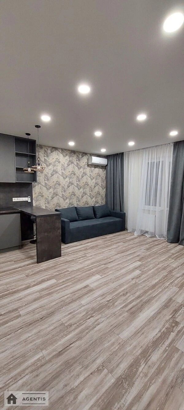 Сдам квартиру 2 комнаты, 40 m², 23 эт./25 этажей. 24, Приміська вул., Киев. 