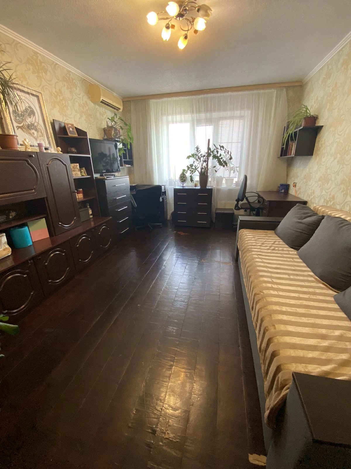 Apartments for sale 2 rooms, 55.2 m². 100, Balzaka Onore 100, Kyiv. 