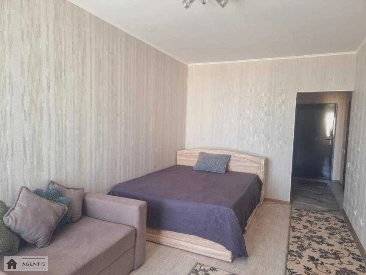 Сдам квартиру 1 комната, 40 m², 20 эт./26 этажей. 40, Клавдиевская 40, Киев. 