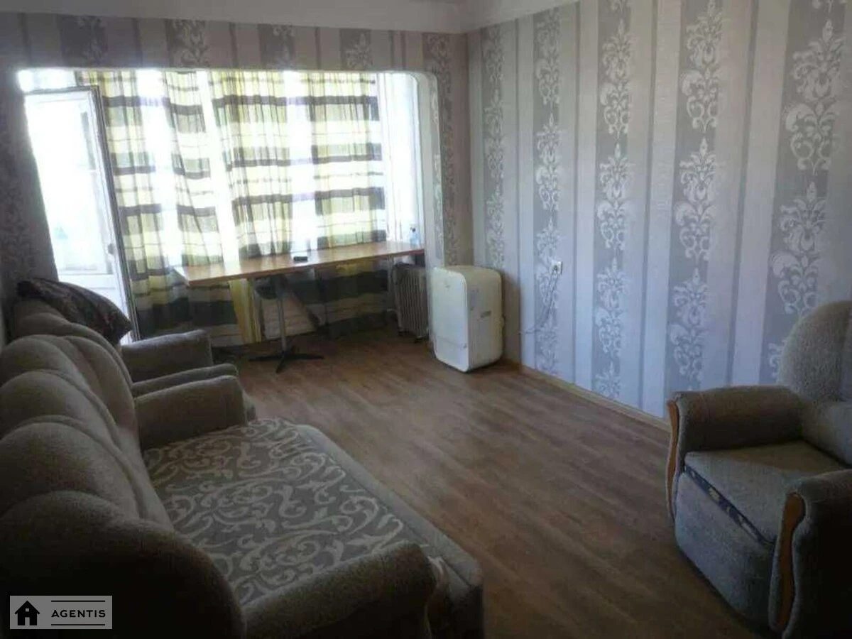 Здам квартиру 2 кімнати, 48 m², 4 пов./9 поверхів. 25, Автозаводська 25, Київ. 