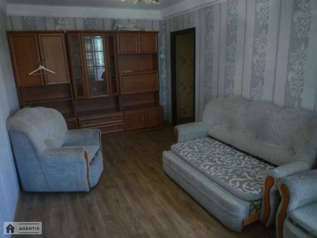 Здам квартиру 2 кімнати, 48 m², 4 пов./9 поверхів. 25, Автозаводська 25, Київ. 