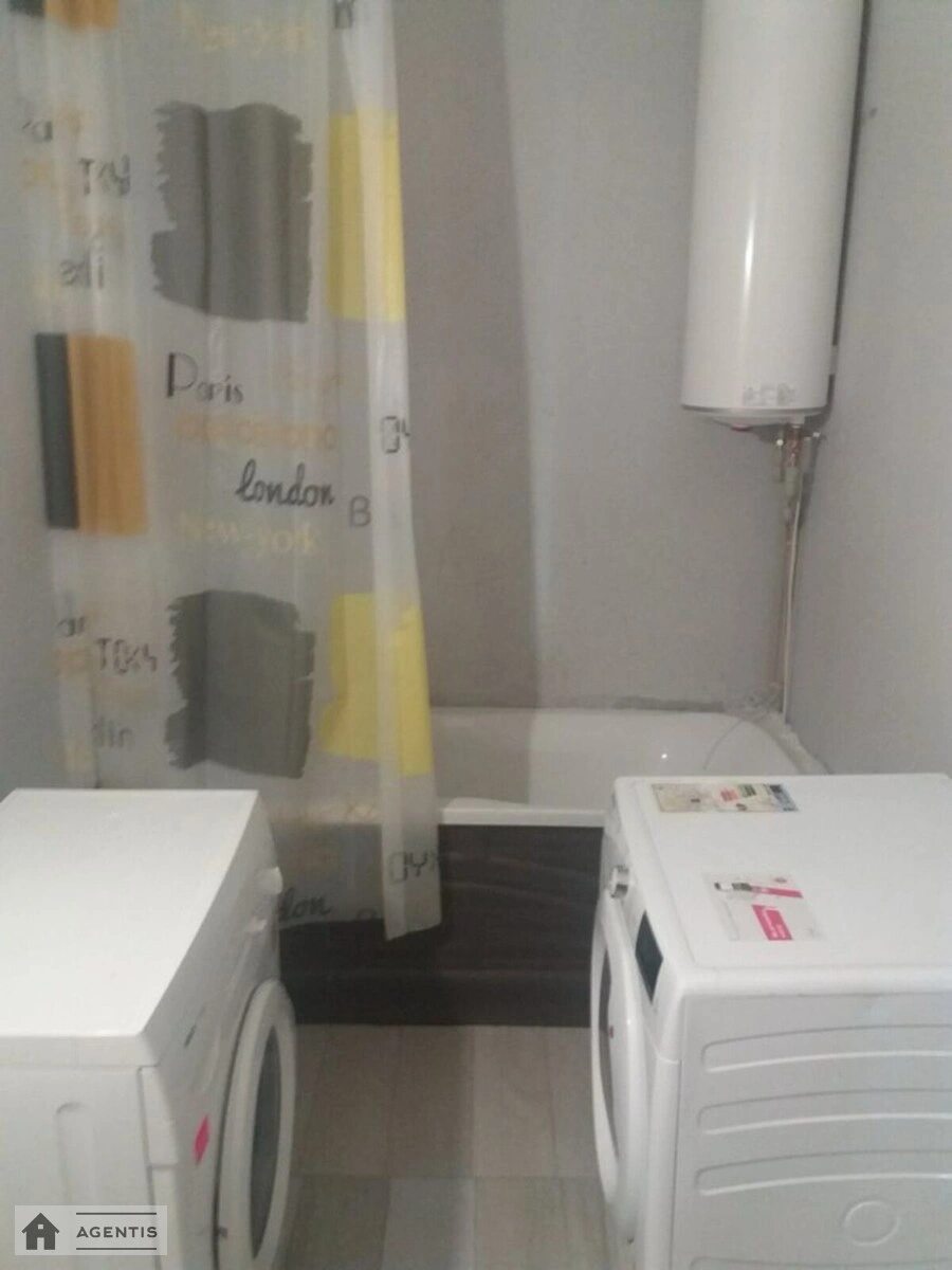 Здам квартиру 1 кімната, 45 m², 23 пов./26 поверхів. Деснянський район, Київ. 