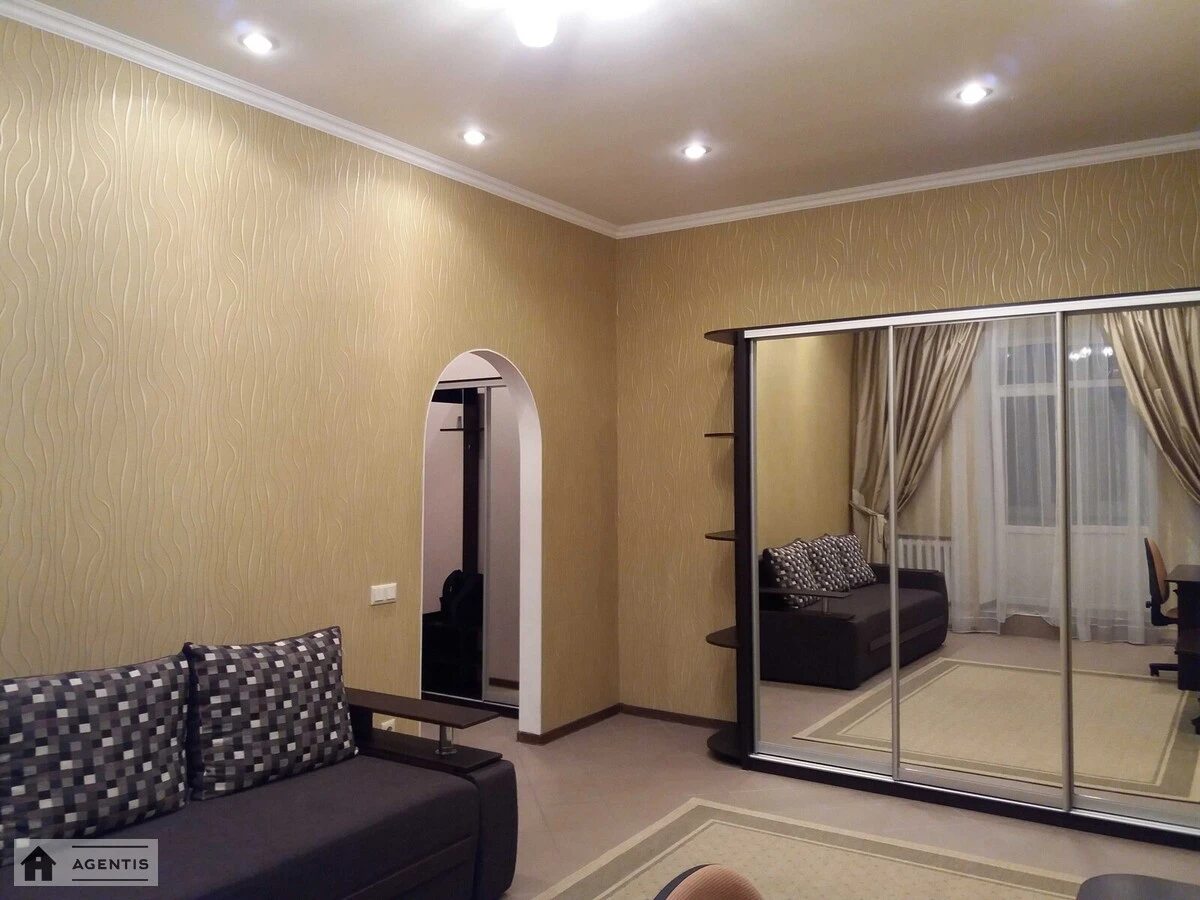 Apartment for rent 1 room, 34 m², 5th fl./7 floors. 103, Sichovyh Strliltsiv 103, Kyiv. 