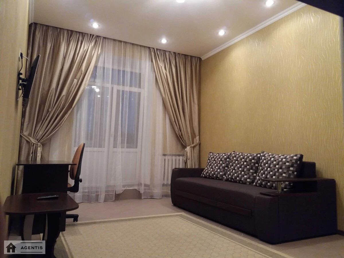 Apartment for rent 1 room, 34 m², 5th fl./7 floors. 103, Sichovyh Strliltsiv 103, Kyiv. 