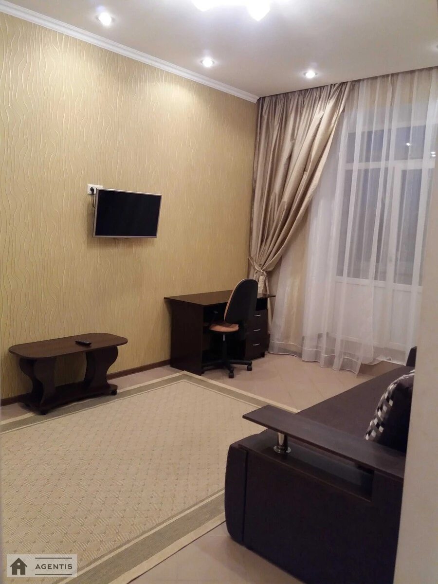 Apartment for rent 1 room, 34 m², 5th fl./7 floors. 103, Sichovyh Strliltsiv 103, Kyiv. 