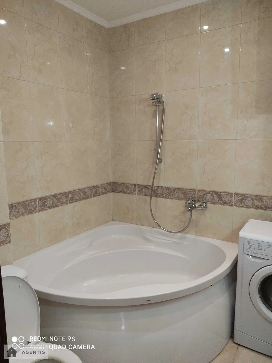 Здам квартиру 2 кімнати, 54 m², 11 пов./23 поверхи. 21, Урлівська 21, Київ. 