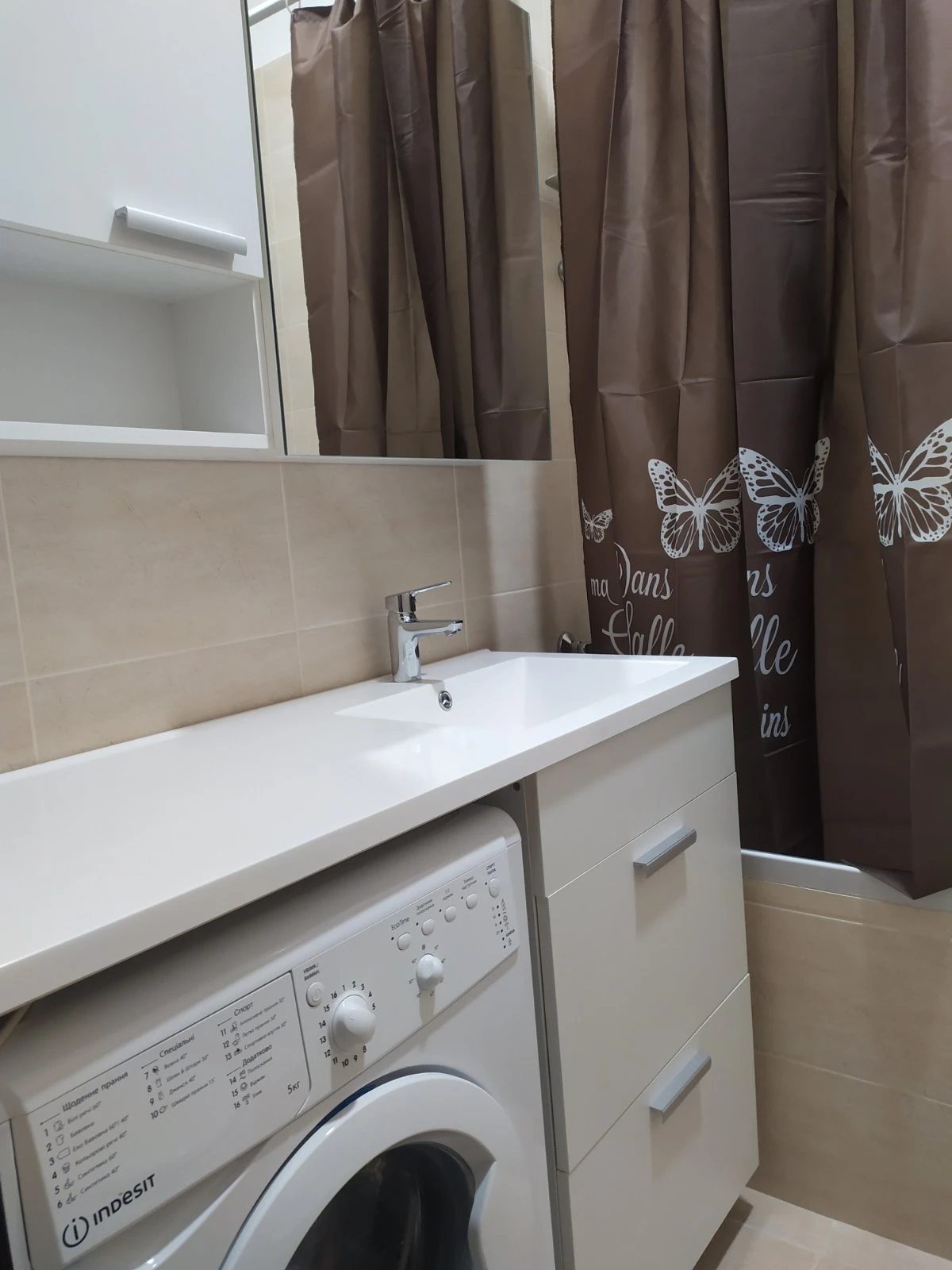 Продажа квартиры 1 комната, 24 m², 2 эт./6 этажей. 93, Червоноткацька 93, Київ. 