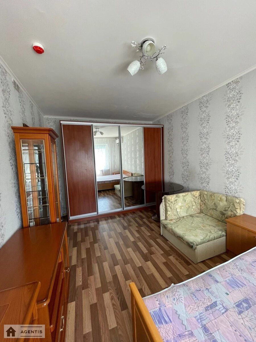 Apartment for rent 1 room, 36 m², 10th fl./24 floors. 34, Yelyzavety Chavdar vul., Kyiv. 