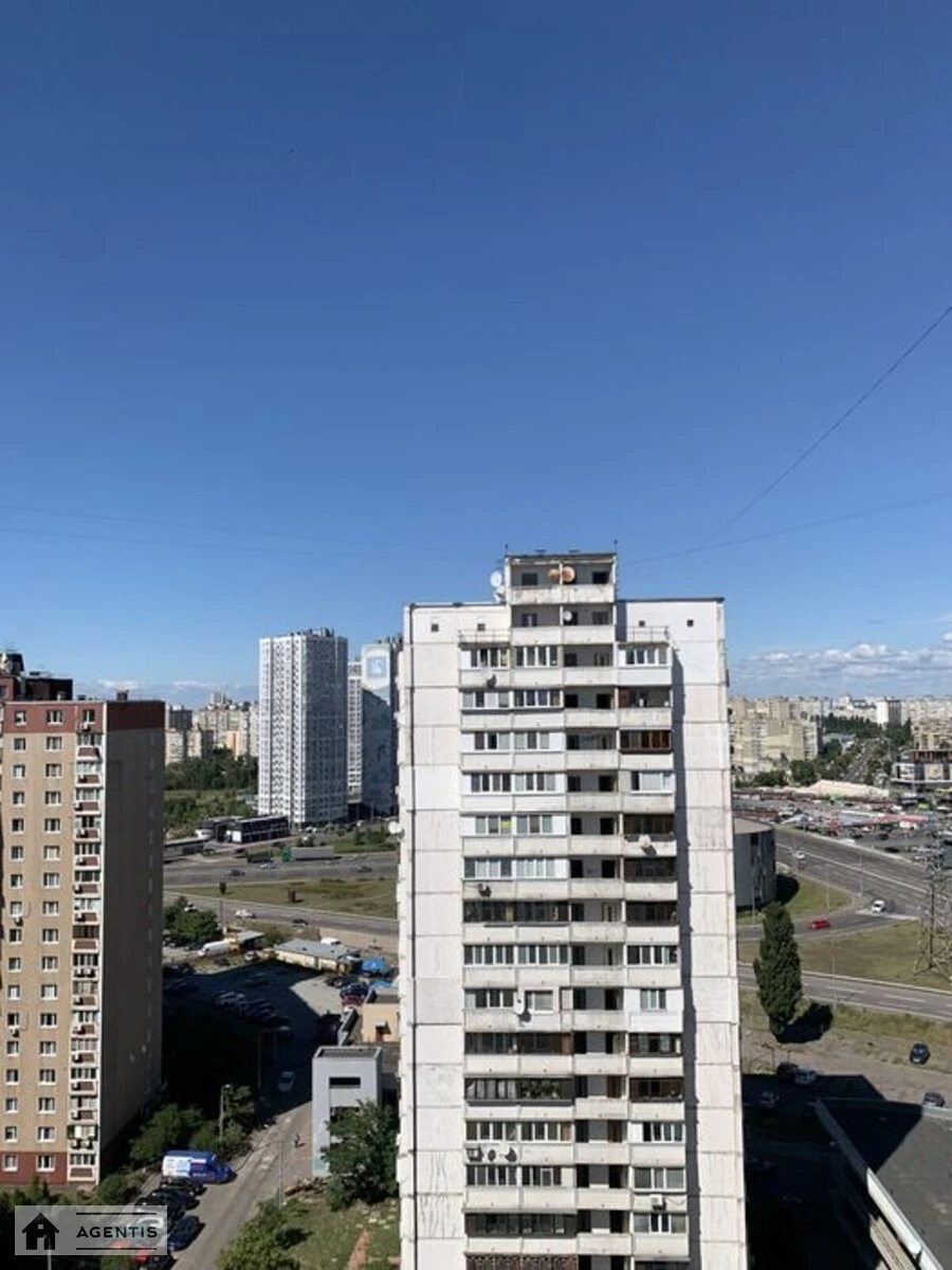 Здам квартиру 2 кімнати, 64 m², 17 пов./18 поверхів. 42, Ревуцького 42, Київ. 