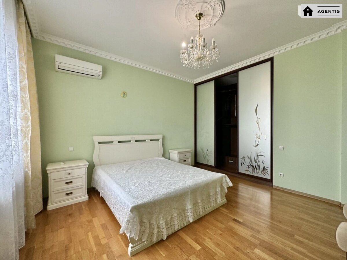 Apartment for rent 2 rooms, 62 m², 15th fl./25 floors. Rudanskoho , Kyiv. 