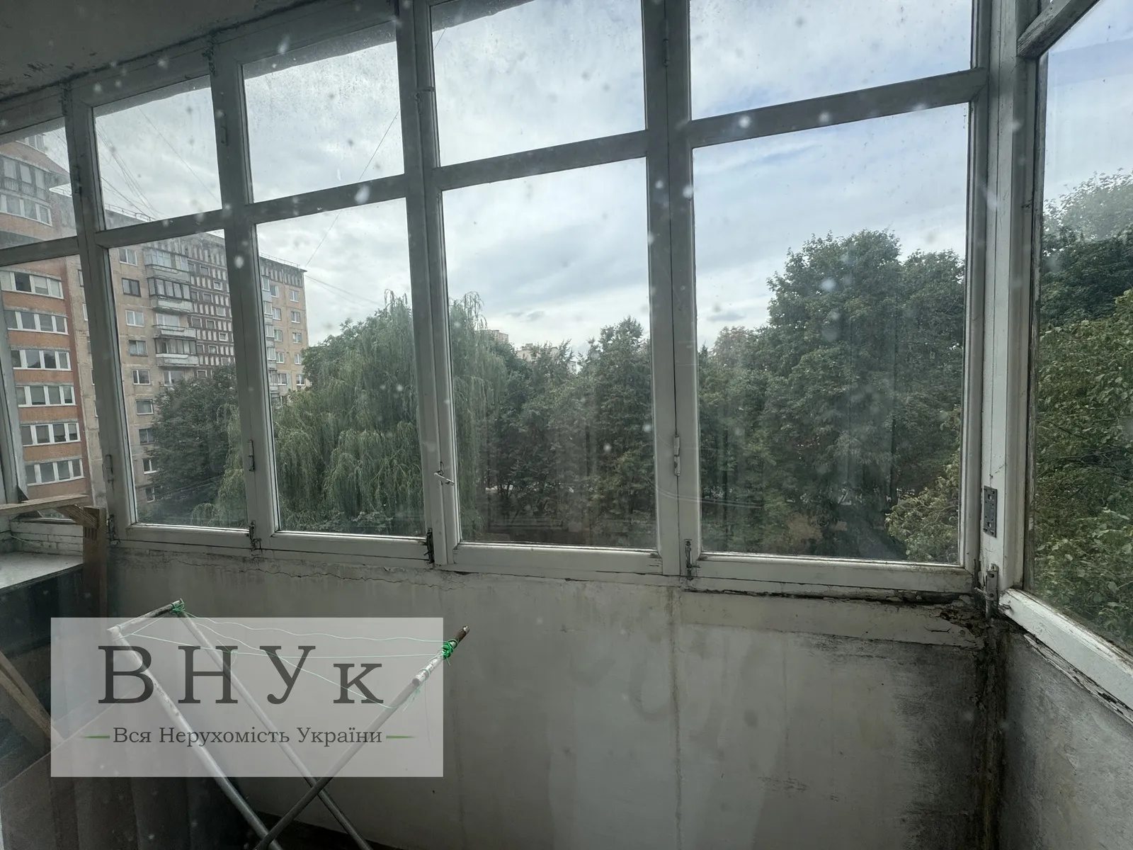 Продаж квартири 3 кімнати, 65 m², 4 пов./9 поверхів. 15-го Квітня , Тернопіль. 