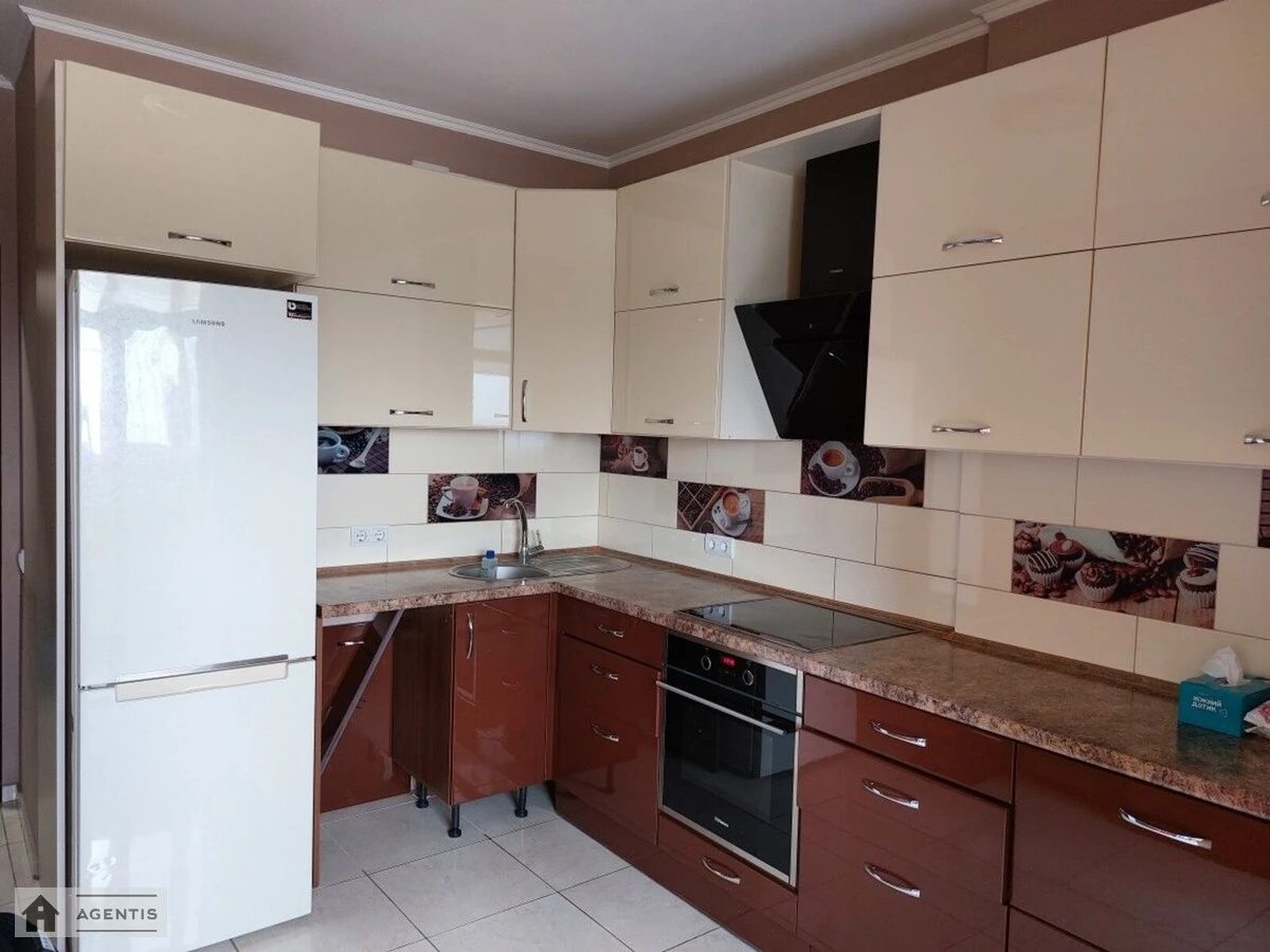 Apartment for rent 1 room, 40 m², 6th fl./17 floors. 24, Raketna 24, Kyiv. 