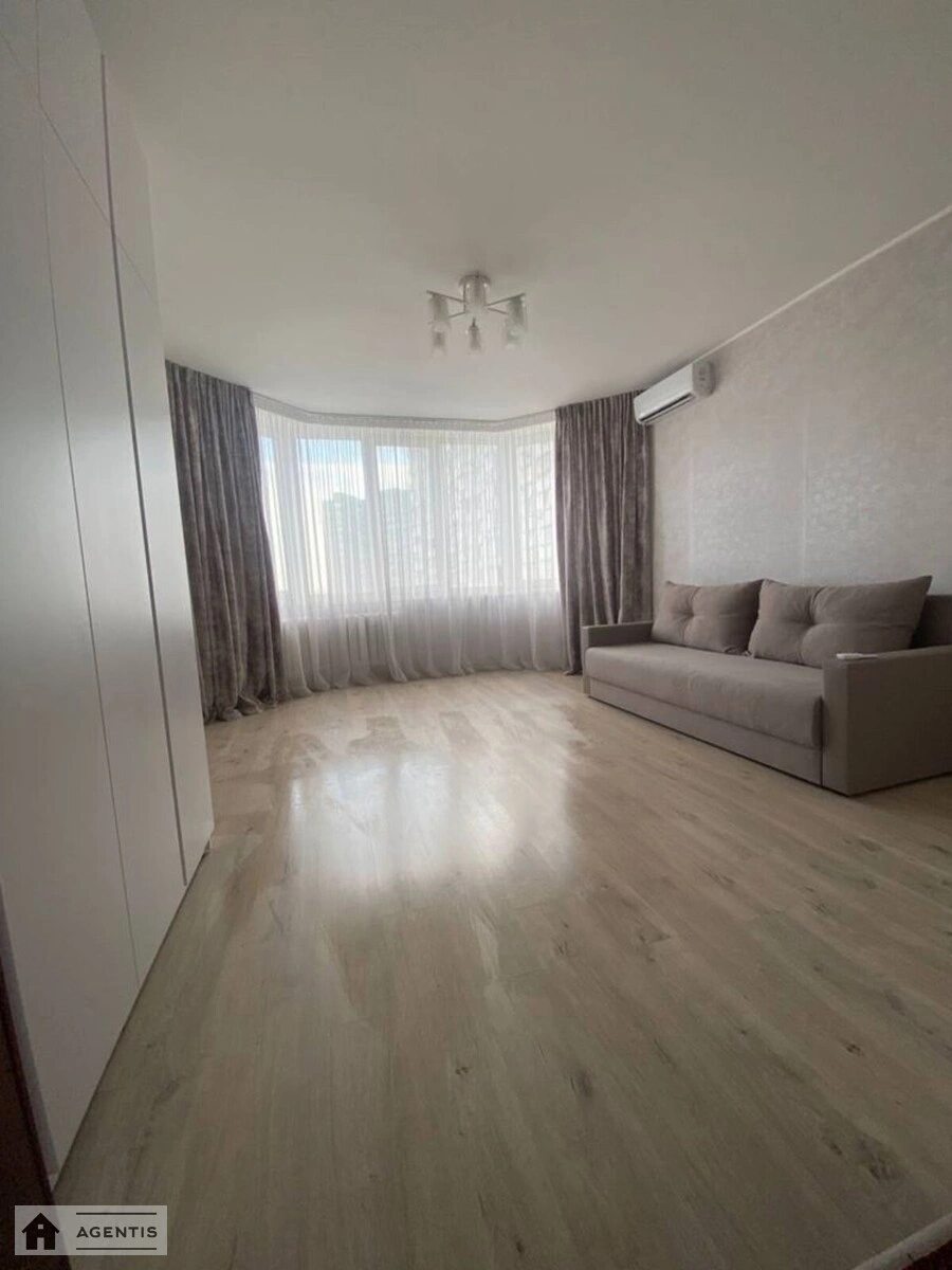 Apartment for rent 2 rooms, 73 m², 15th fl./17 floors. 12, Mykoly Bazhana prosp., Kyiv. 