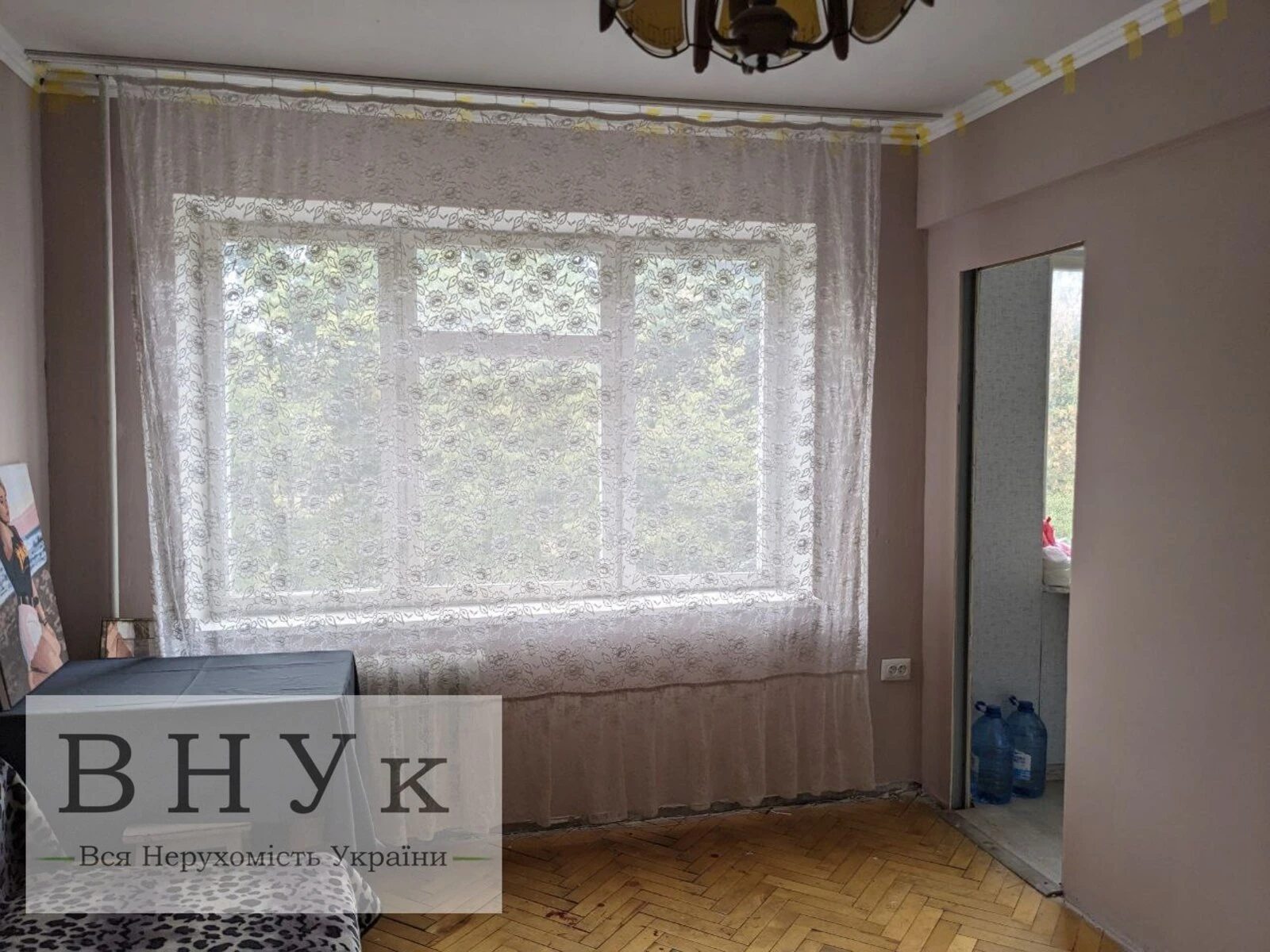 Продаж квартири 2 кімнати, 48 m², 4 пов./5 поверхів. Лесі Українки вул., Тернопіль. 