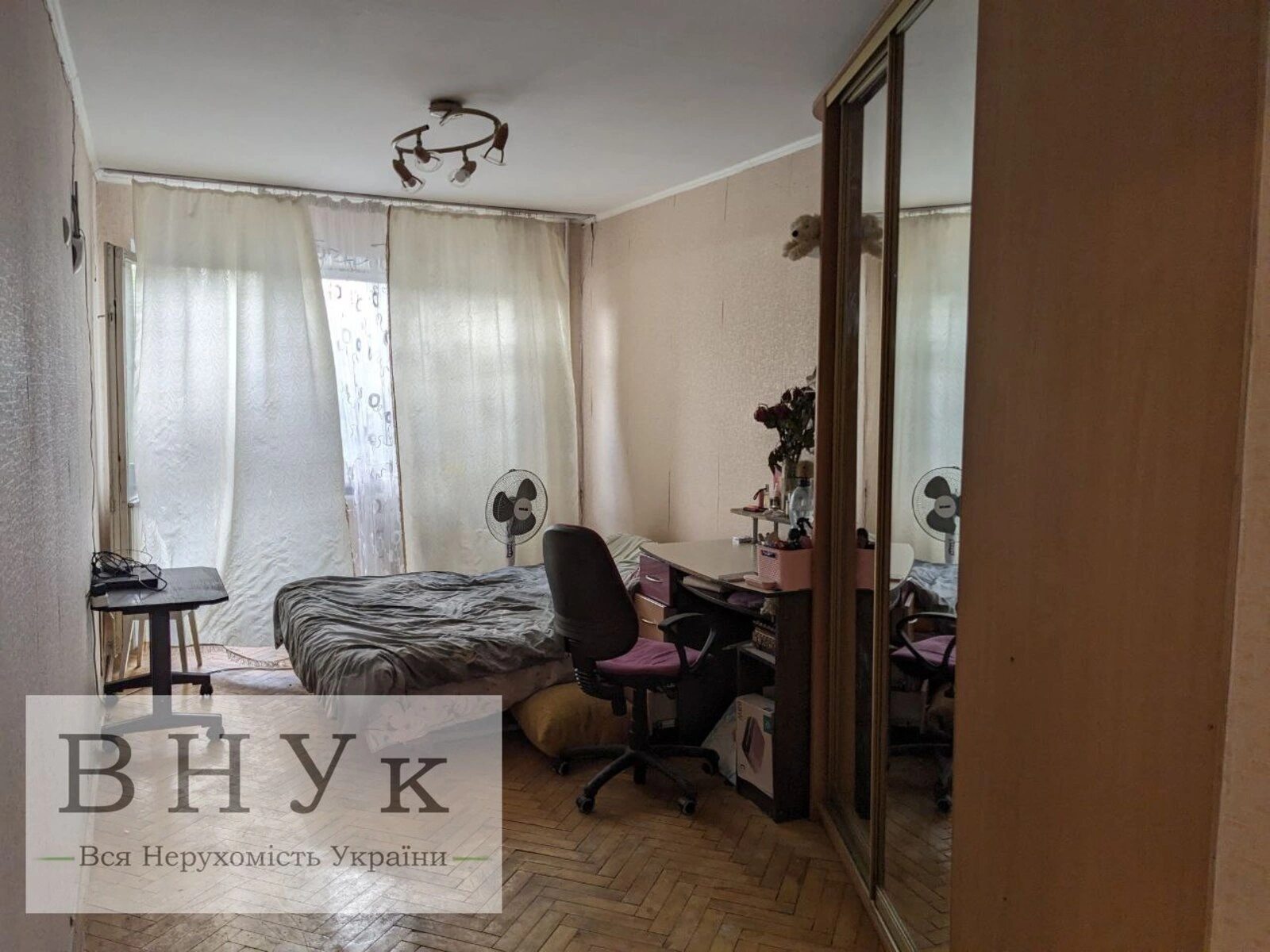 Продаж квартири 2 кімнати, 48 m², 4 пов./5 поверхів. Лесі Українки вул., Тернопіль. 