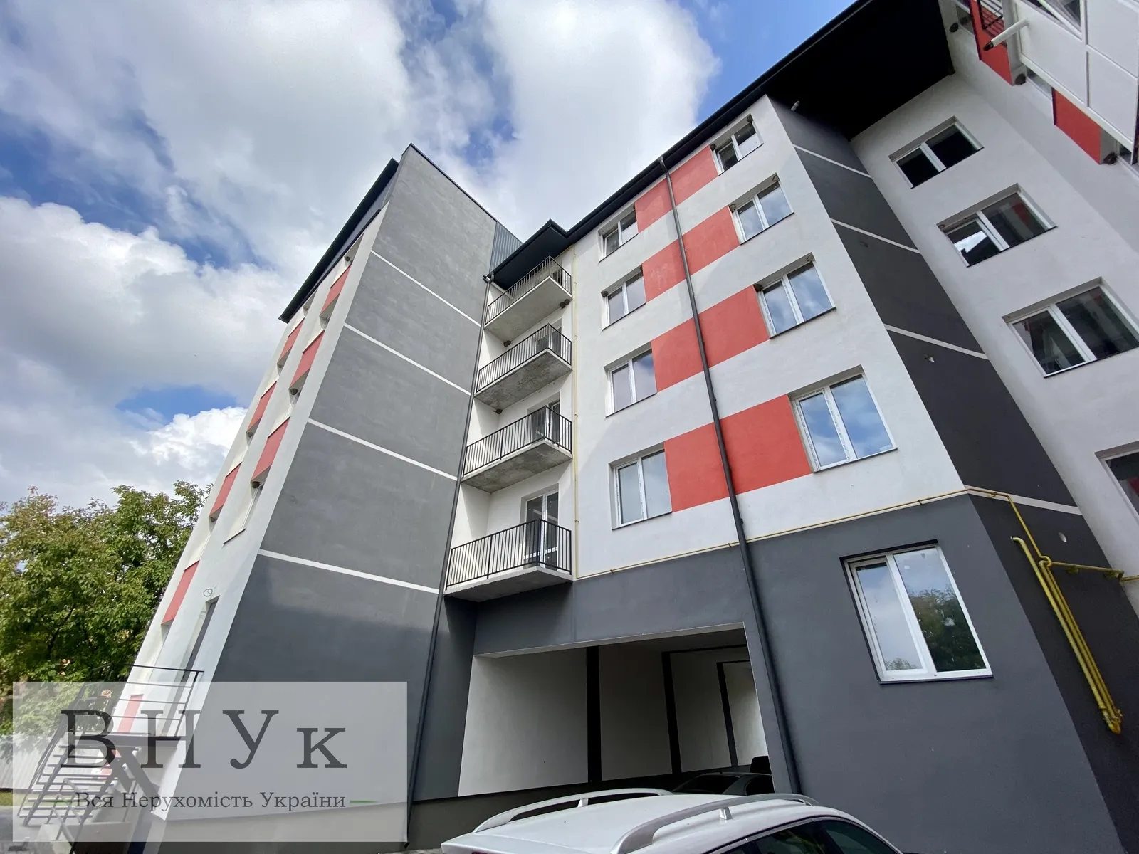 Продаж квартири 2 кімнати, 66 m², 5 пов./5 поверхів. 19, Сонячна , Тернопіль. 