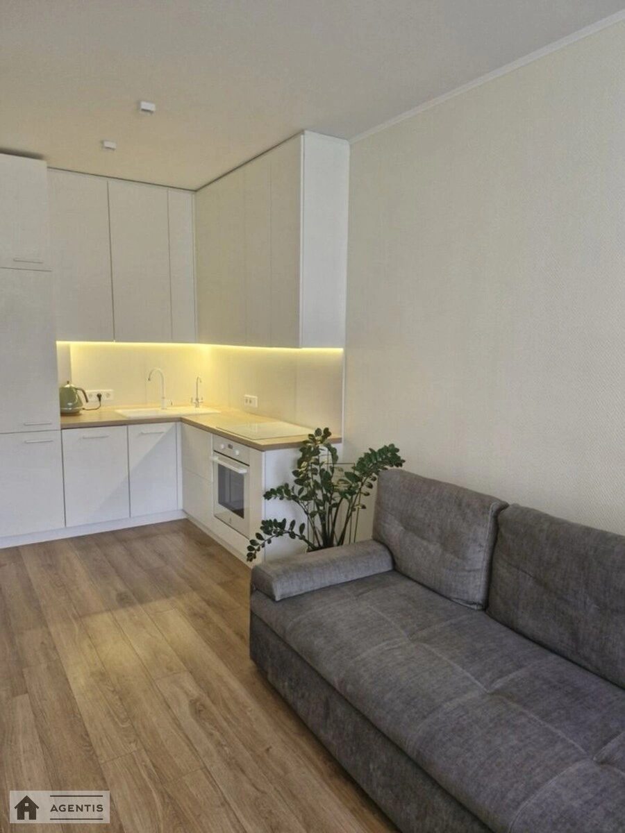 Apartment for rent 1 room, 41 m², 3rd fl./8 floors. 4, Teremkivska 4, Kyiv. 