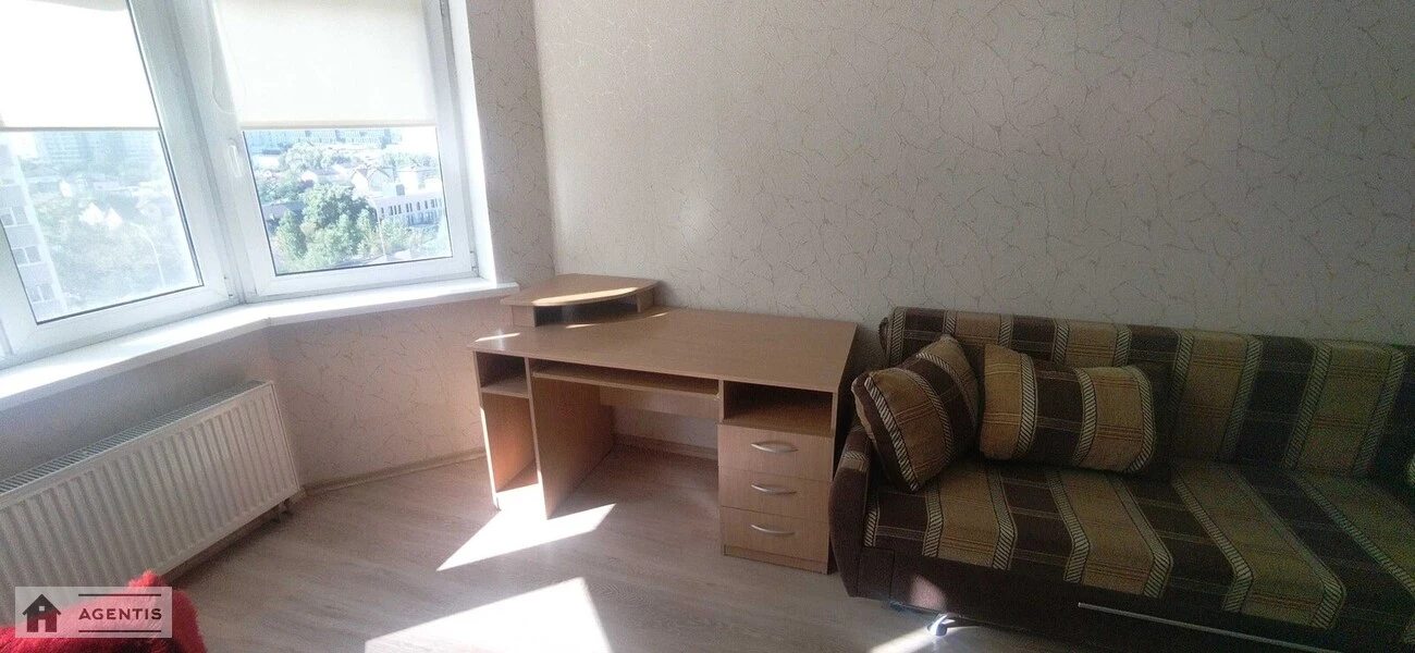 Сдам квартиру 1 комната, 43 m², 9 эт./21 этаж. 8, Єлизавети Чавдар вул., Киев. 