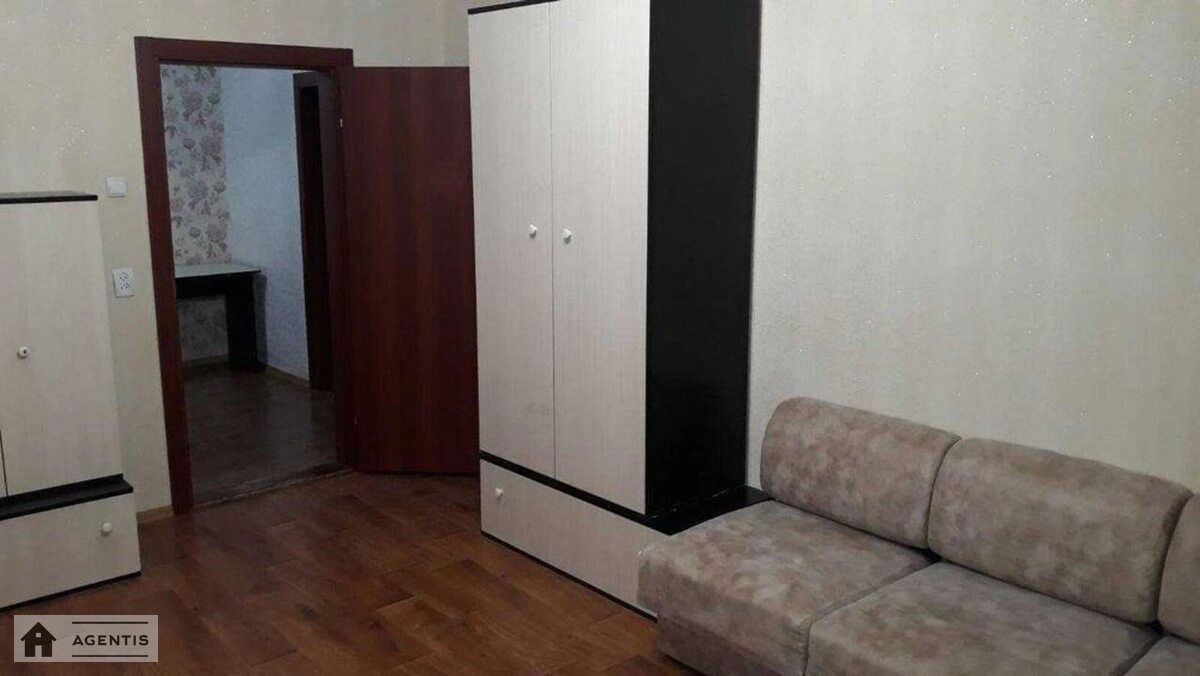 Apartment for rent 2 rooms, 76 m², 22nd fl./25 floors. Serhiya Danchenka vul., Kyiv. 