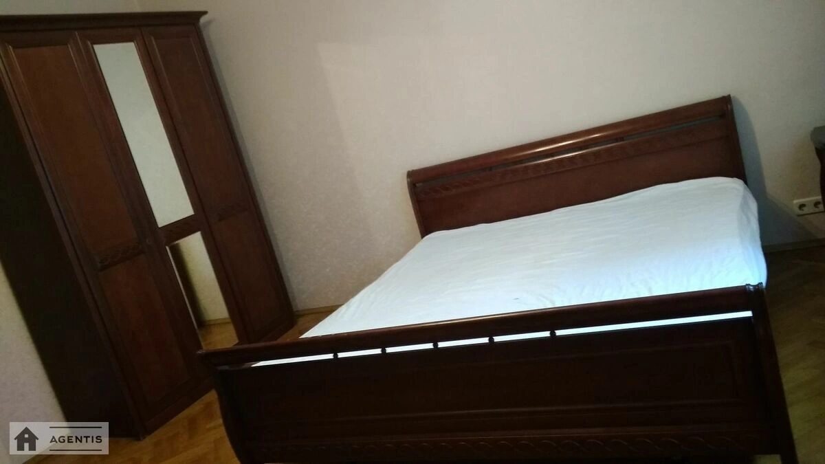 Здам квартиру 3 кімнати, 110 m², 4 пов./18 поверхів. 37, Михайла Котельникова вул., Київ. 