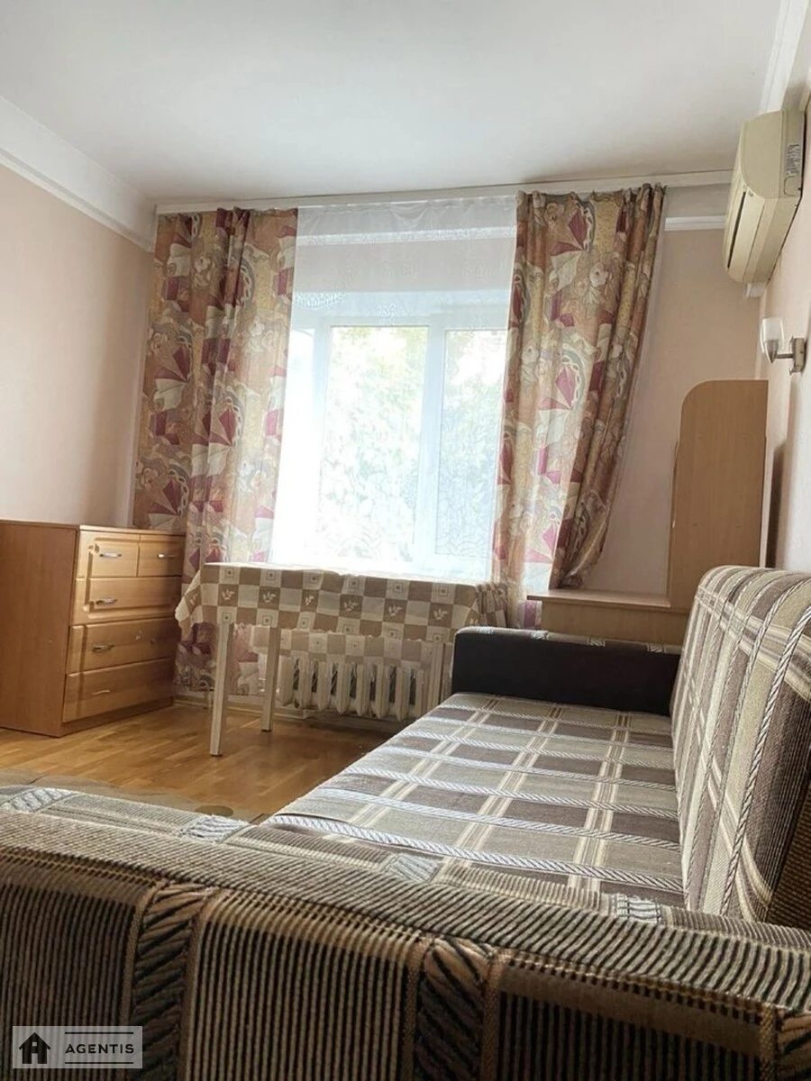 Здам квартиру 1 кімната, 32 m², 3 пов./9 поверхів. 5, Оболонський 5, Київ. 