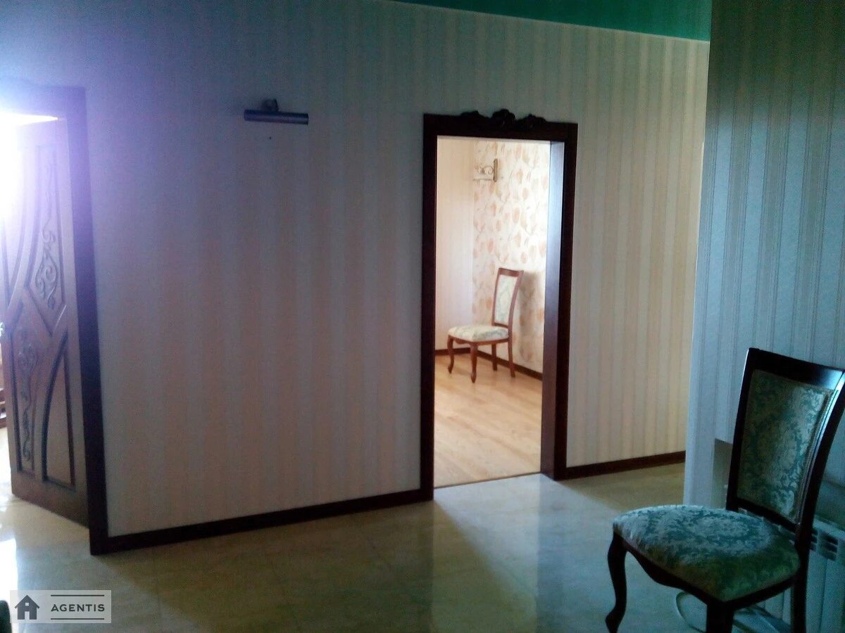 Apartment for rent 3 rooms, 110 m², 15th fl./21 floors. 69, Nauky 69, Kyiv. 