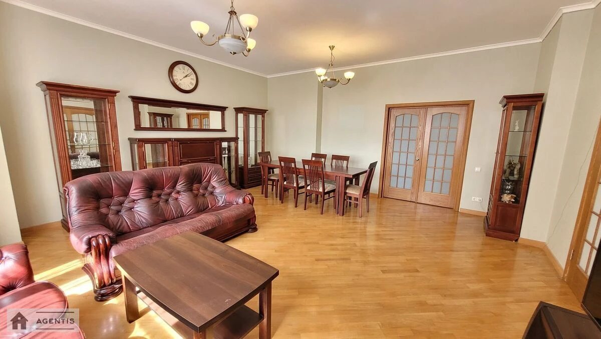 Apartment for rent 3 rooms, 1292 m², 4th fl./16 floors. 32, Yevhena Konovaltsya vul. Shchorsa, Kyiv. 