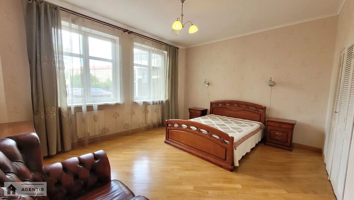 Apartment for rent 3 rooms, 1292 m², 4th fl./16 floors. 32, Yevhena Konovaltsya vul. Shchorsa, Kyiv. 