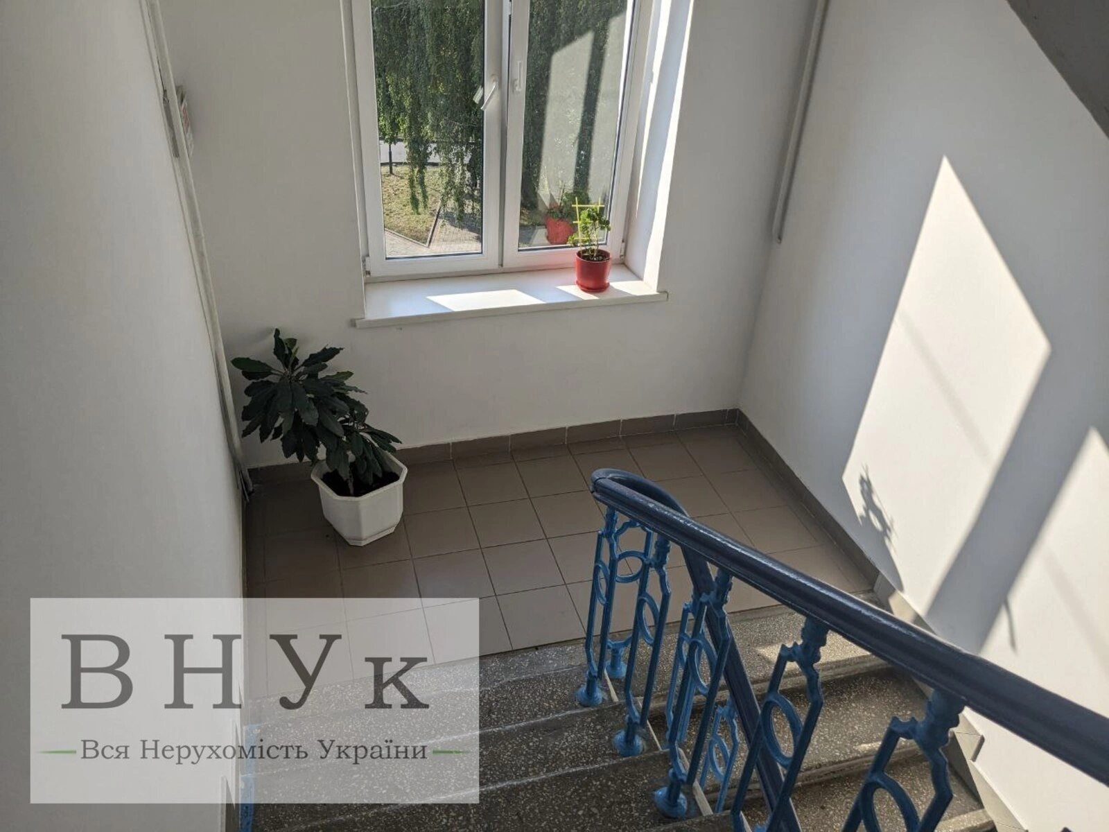 Продаж квартири 2 кімнати, 53 m², 6 пов./6 поверхів. Грушевського М. вул., Тернопіль. 