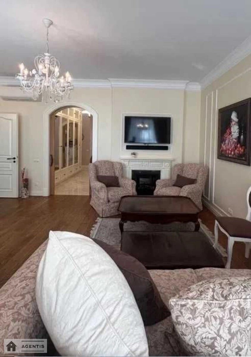 Apartment for rent 3 rooms, 122 m², 7th fl./10 floors. 47, Buslivska 47, Kyiv. 