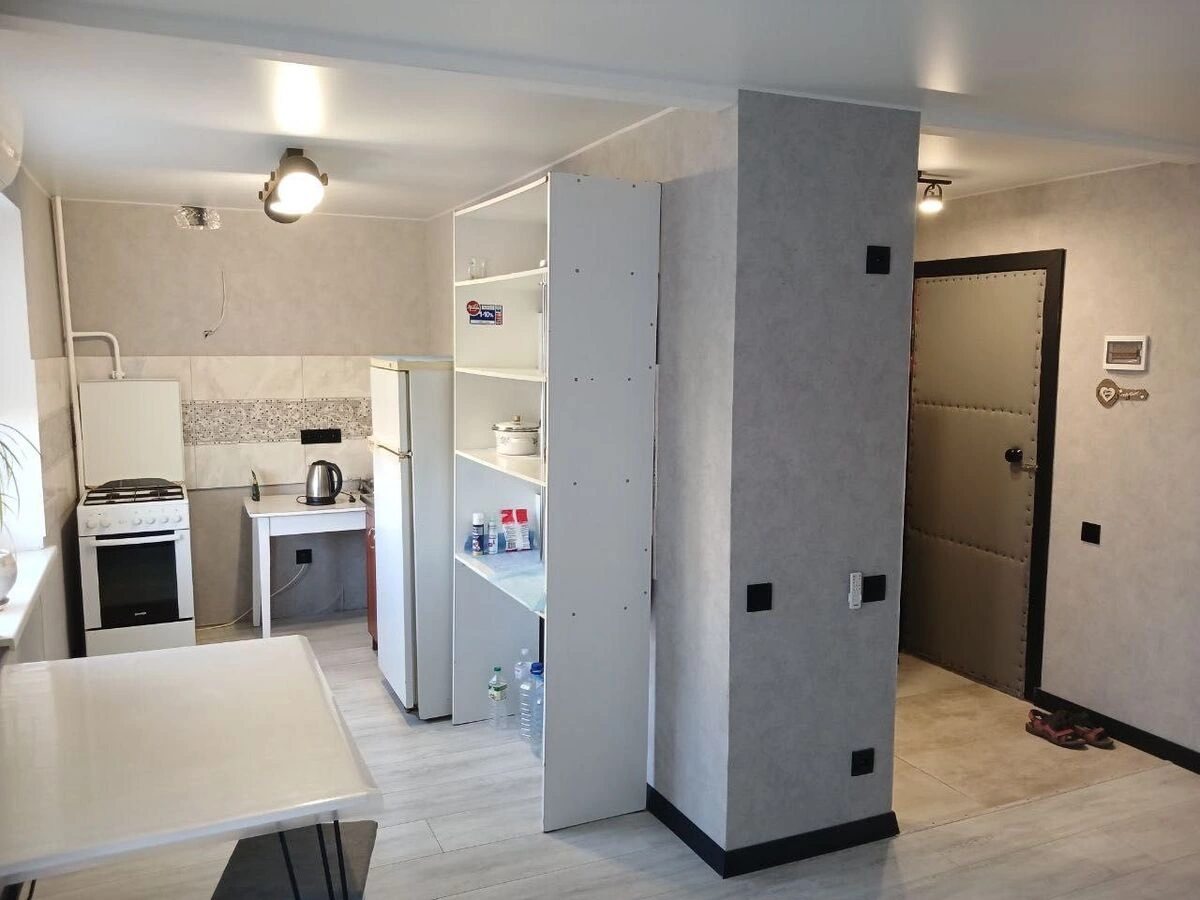 Продаж квартири 1 кімната, 29 m², 5 пов./9 поверхів. Фортечний (кіровський), Кропивницький. 