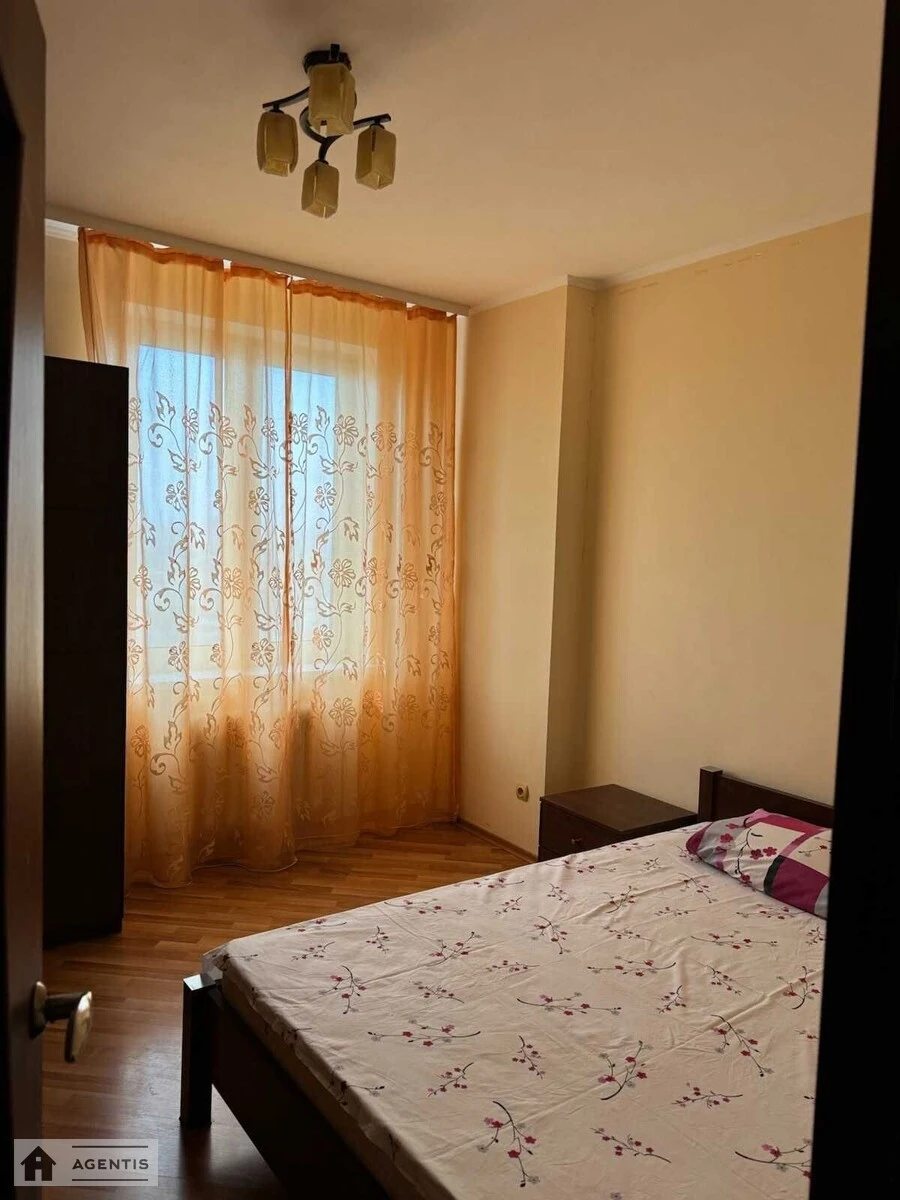 Сдам квартиру 2 комнаты, 60 m², 20 эт./24 этажа. Голосеевский район, Киев. 