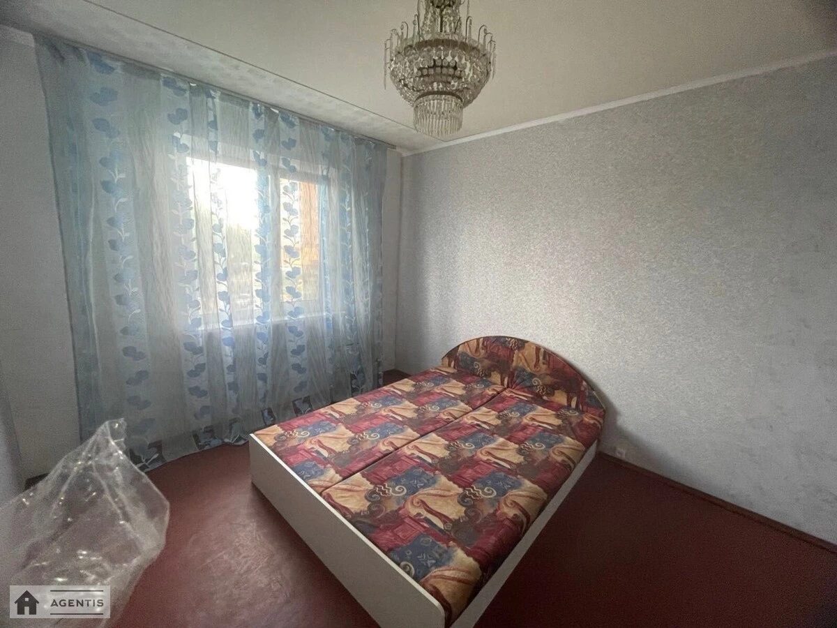 Сдам квартиру 3 комнаты, 72 m², 3 эт./16 этажей. 25, Академіка Палладіна просп., Киев. 