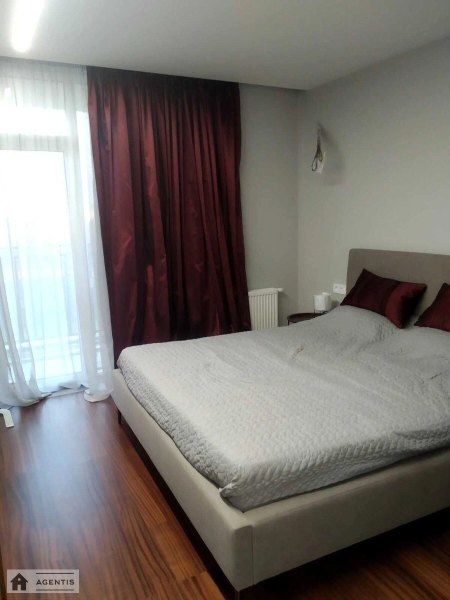 Apartment for rent 3 rooms, 68 m², 7th fl./9 floors. Solomyanskyy rayon, Kyiv. 