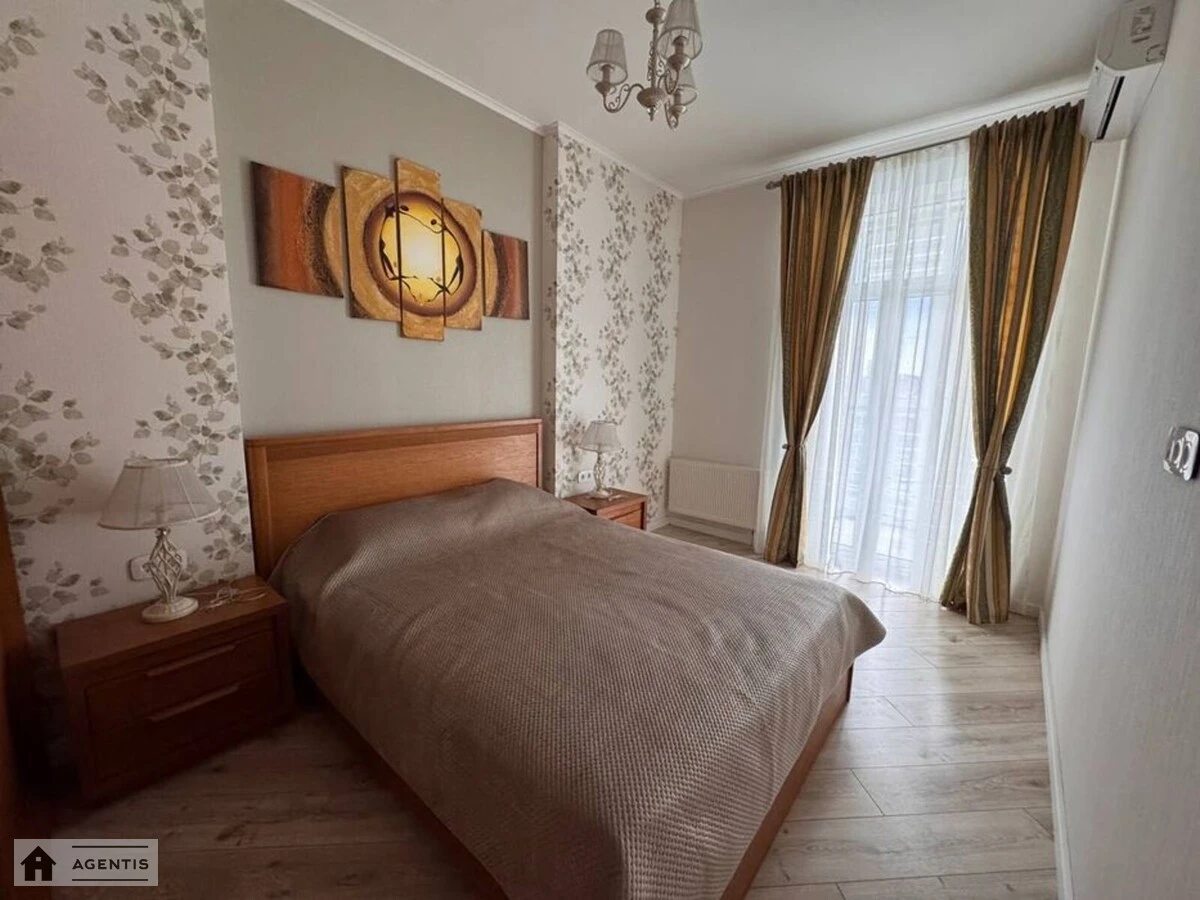 Сдам квартиру 1 комната, 46 m², 10 эт./25 этажей. 14, Саперное Поле 14, Киев. 