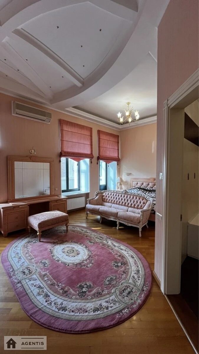 Apartment for rent 4 rooms, 190 m², 2nd fl./7 floors. 25, Velika Zhytomirska 25, Kyiv. 