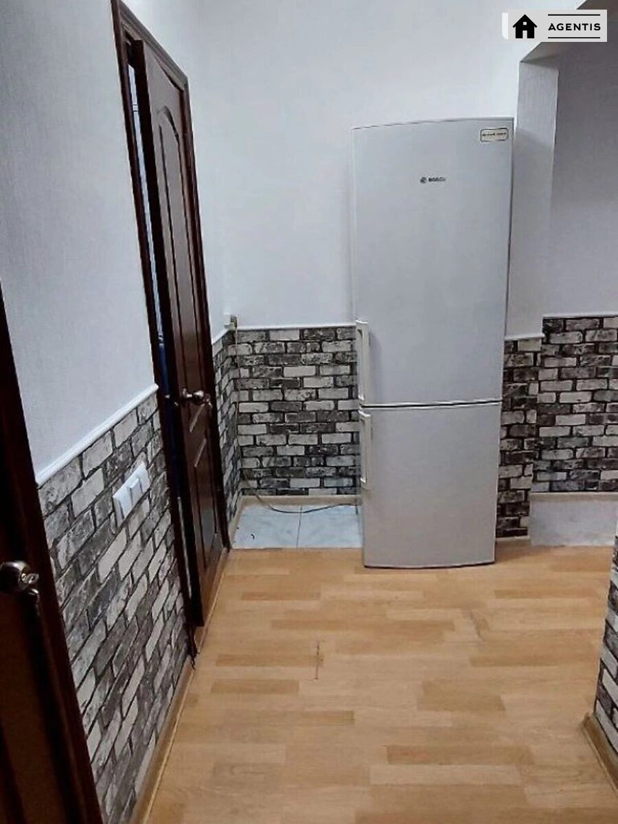 Здам квартиру 2 кімнати, 55 m², 8 пов./16 поверхів. 6, Тростянецька 6, Київ. 