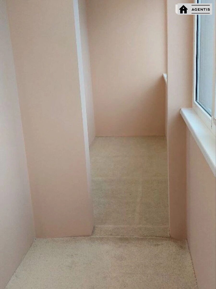 Здам квартиру 2 кімнати, 55 m², 8 пов./16 поверхів. 6, Тростянецька 6, Київ. 