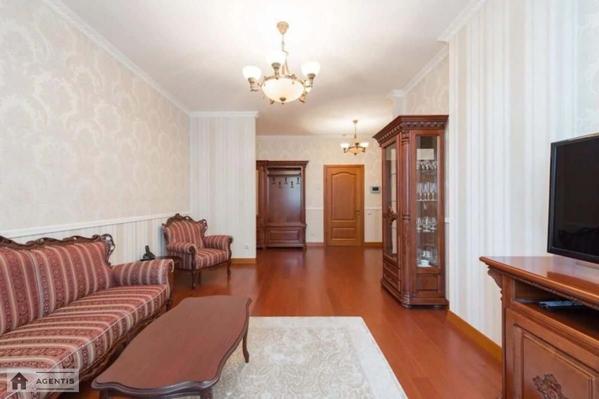 Apartment for rent 2 rooms, 73 m², 3rd fl./7 floors. 6, Hryhoriya Skovorody vul., Kyiv. 