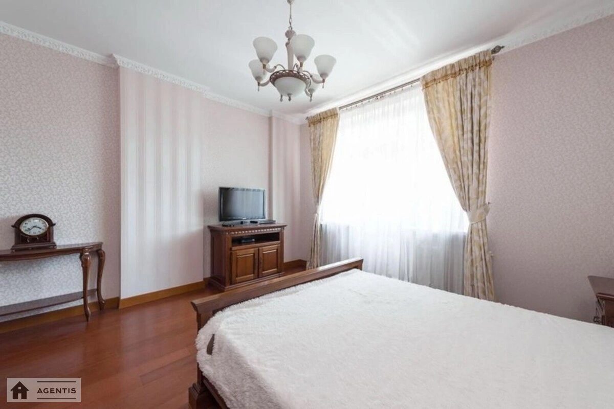 Apartment for rent 2 rooms, 73 m², 3rd fl./7 floors. 6, Hryhoriya Skovorody vul., Kyiv. 