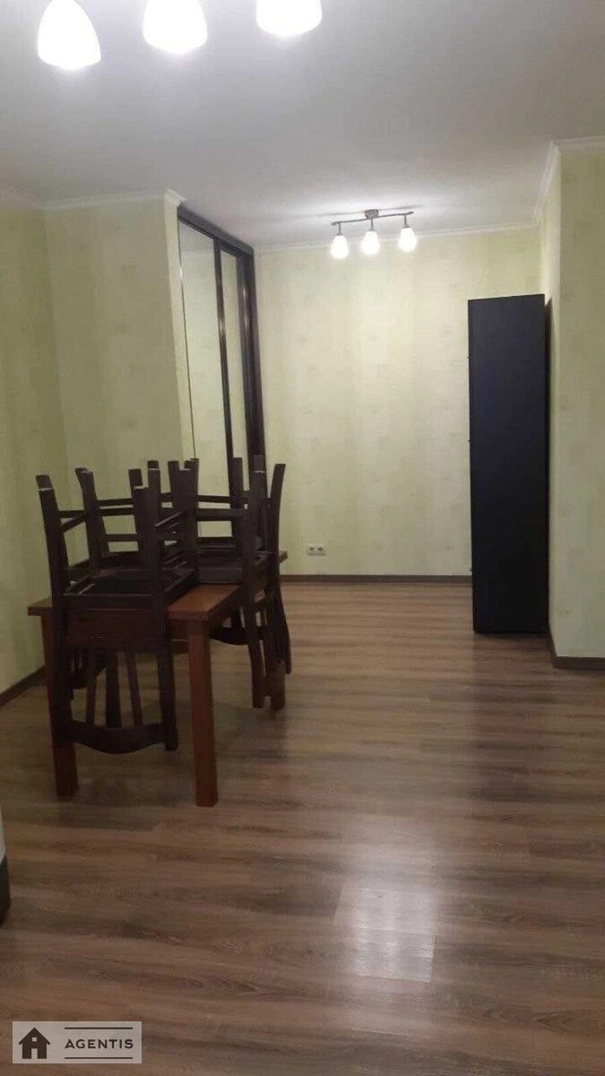 Apartment for rent 1 room, 50 m², 9th fl./25 floors. Desnyanskyy rayon, Kyiv. 