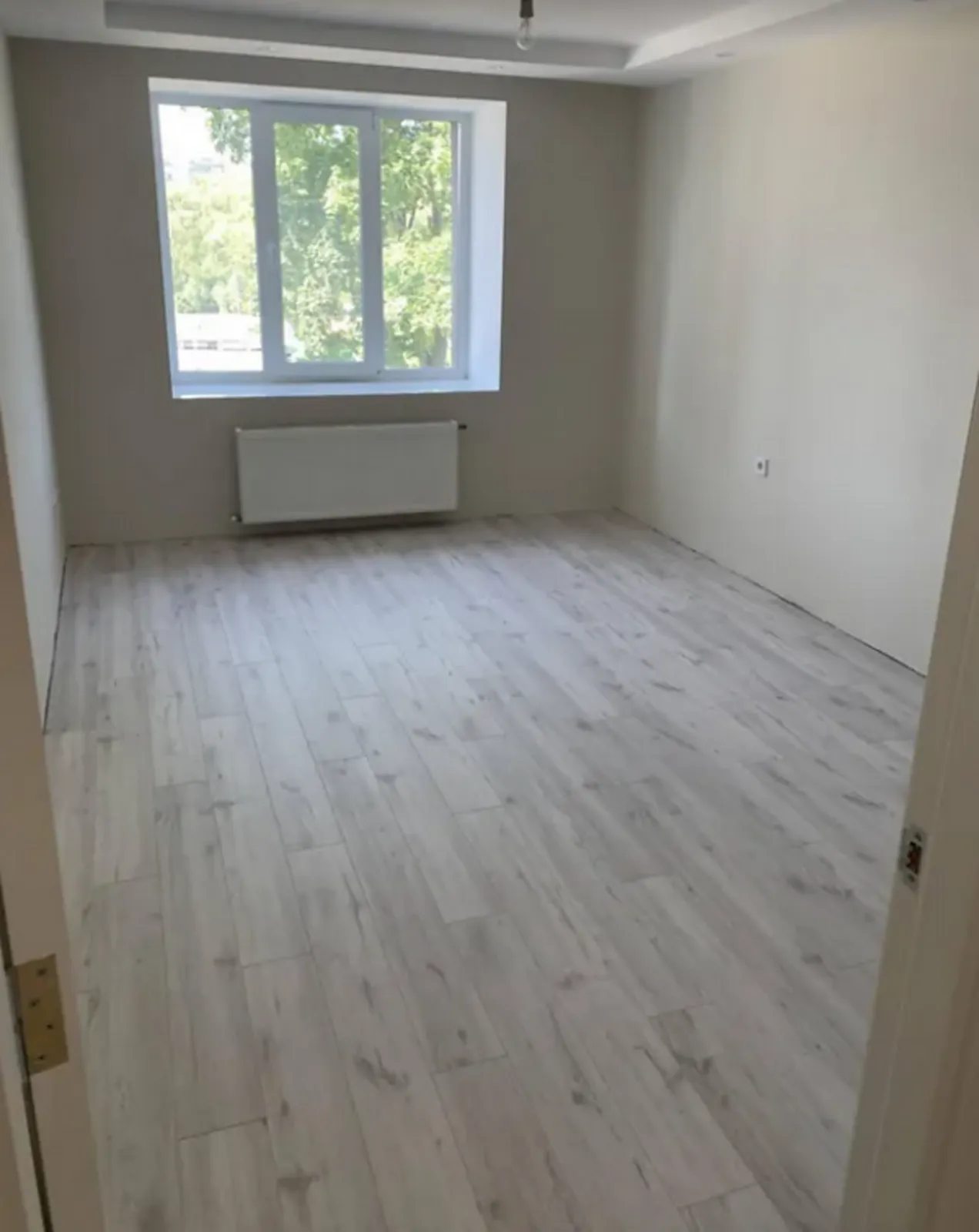 Продаж квартири 3 кімнати, 83 m², 1 пов./10 поверхів. Бам, Тернопіль. 