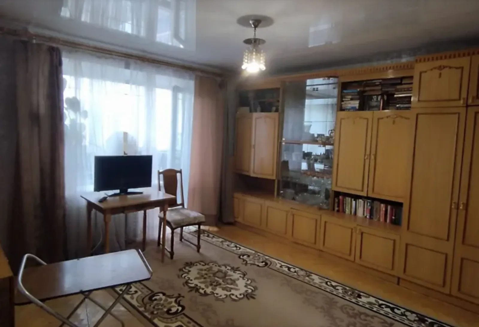 Apartments for sale 1 room, 38 m², 4th fl./5 floors. Восточный, Ternopil. 