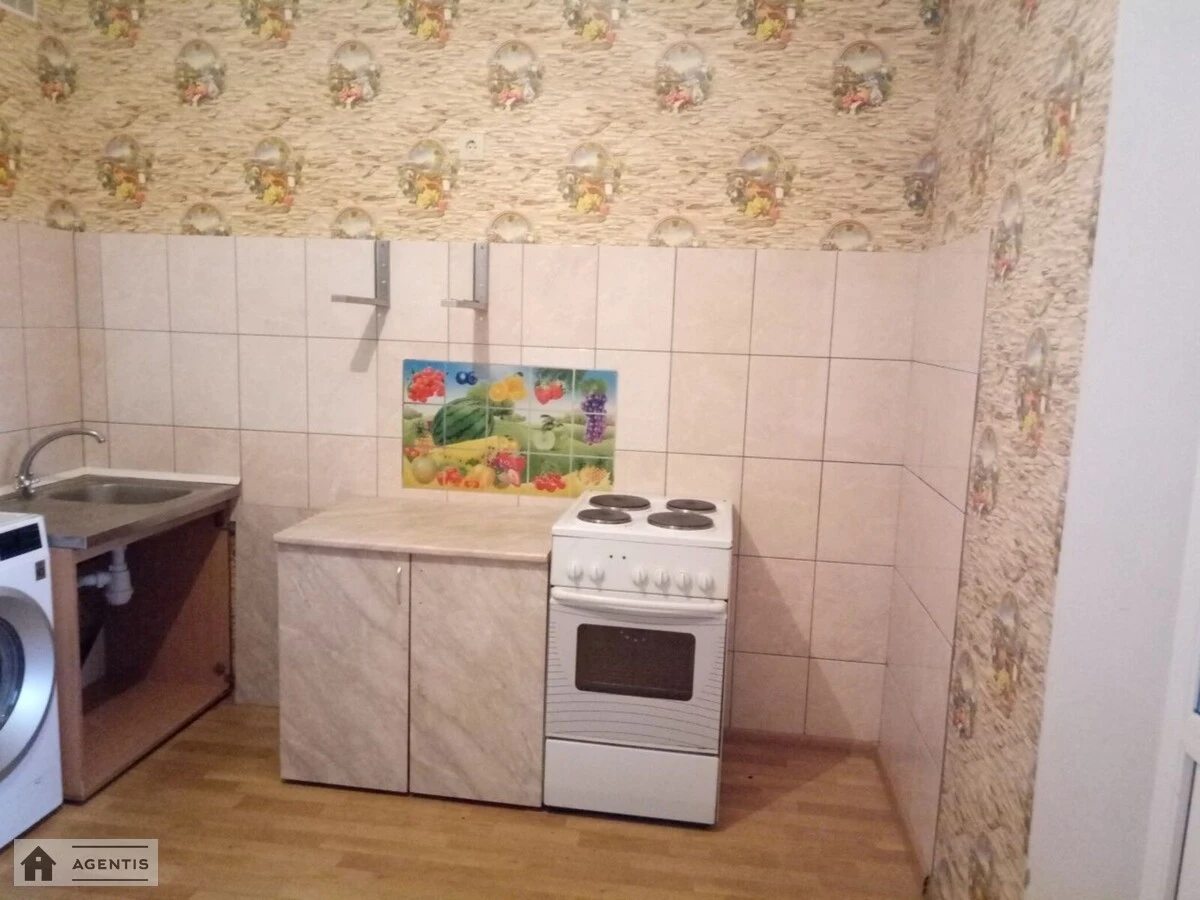 Здам квартиру 1 кімната, 45 m², 17 пов./18 поверхів. 1, Драгоманова 1, Київ. 